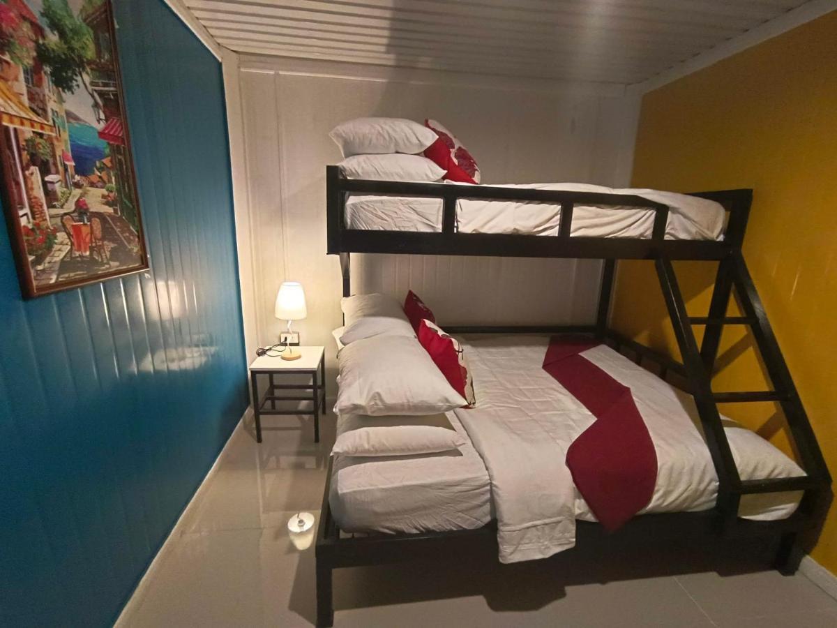 Happy Daze Hotel Tagum Екстер'єр фото