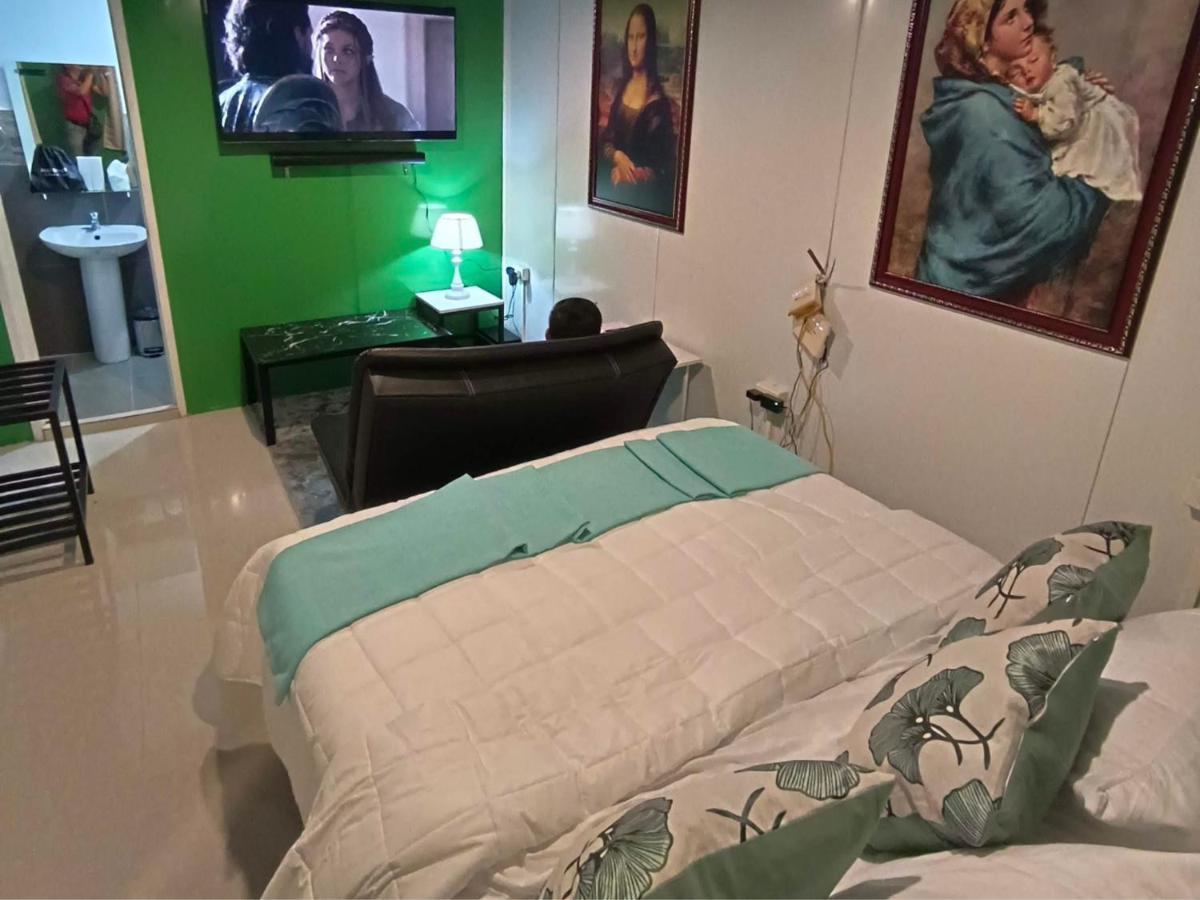 Happy Daze Hotel Tagum Екстер'єр фото