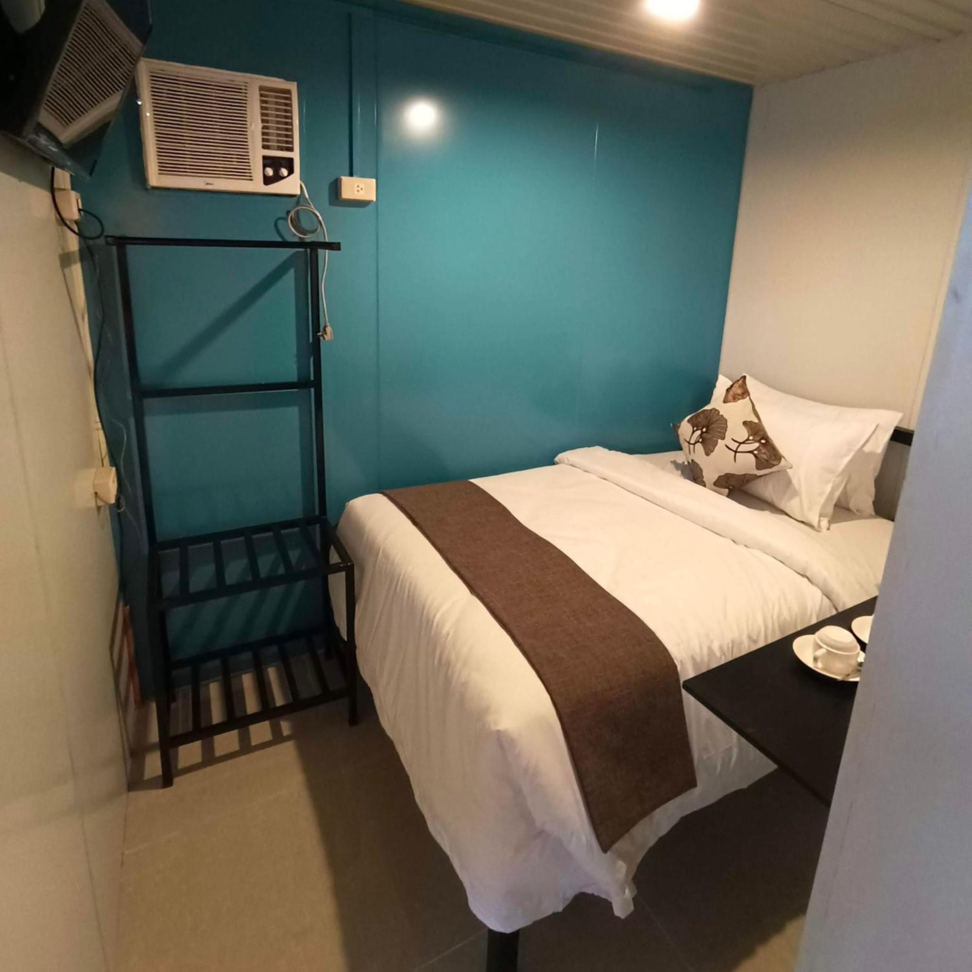 Happy Daze Hotel Tagum Екстер'єр фото